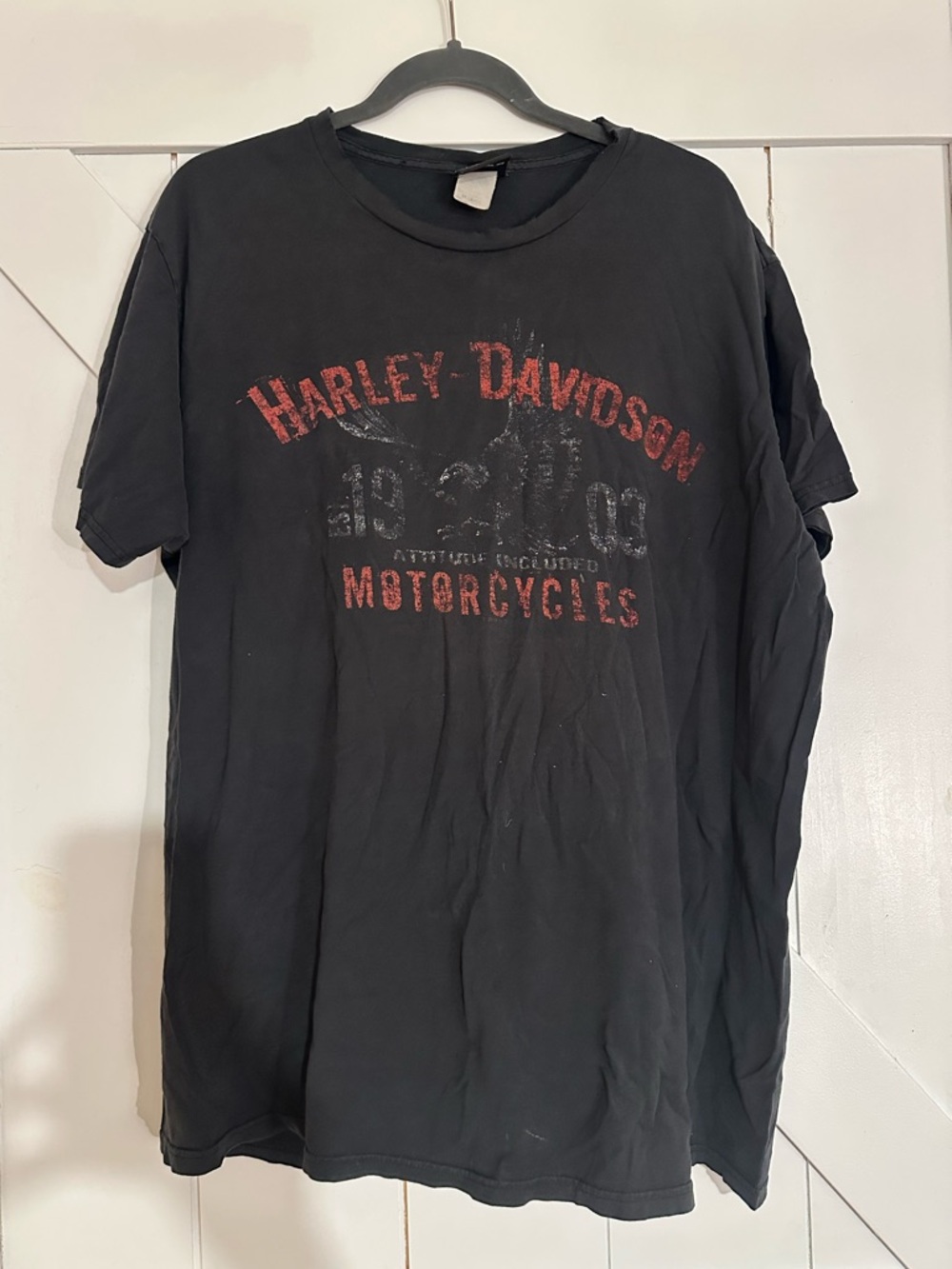 Vintage Harley-Davidson Men's Black Graphic Tee - Motorcycles Logo